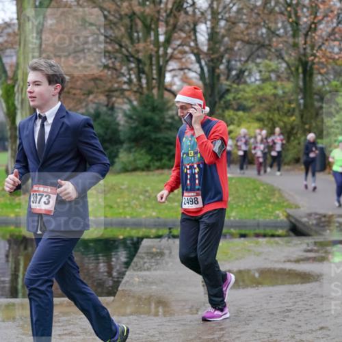 07.12.2025 - St. Pauli X-Mass-Run No. 15 Michael Burmester http://msf.ph/oto/9404558 07.12.2025 11:04:56 Laufen 15, 3073, 2498, 3087 meine-sportfotos.de