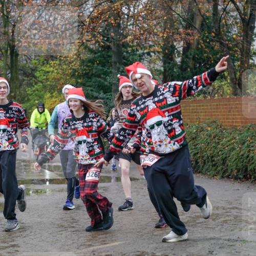 07.12.2025 - St. Pauli X-Mass-Run No. 15 Michael Burmester http://msf.ph/oto/9404609 07.12.2025 11:05:09 Laufen 3260, 58 meine-sportfotos.de