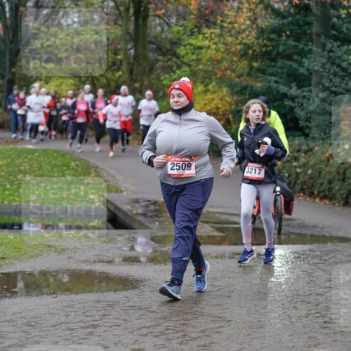 07.12.2025 - St. Pauli X-Mass-Run No. 15 Michael Burmester http://msf.ph/oto/9404622 07.12.2025 11:05:12 Laufen 2509, 3217, 2124 meine-sportfotos.de