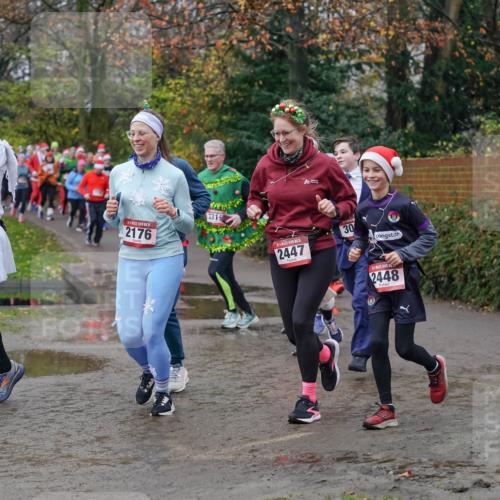 07.12.2025 - St. Pauli X-Mass-Run No. 15 Michael Burmester http://msf.ph/oto/9404674 07.12.2025 11:05:29 Laufen 865, 2176, 319, 15, 2447, 30, 2448 meine-sportfotos.de