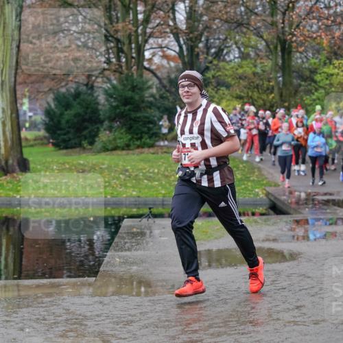 07.12.2025 - St. Pauli X-Mass-Run No. 15 Michael Burmester http://msf.ph/oto/9404691 07.12.2025 11:05:33 Laufen 7 meine-sportfotos.de