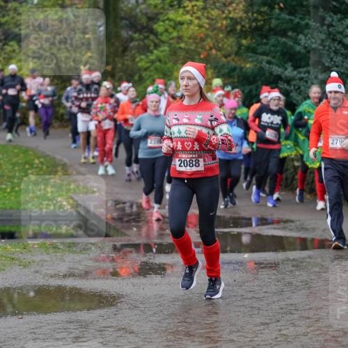 07.12.2025 - St. Pauli X-Mass-Run No. 15 Michael Burmester http://msf.ph/oto/9404694 07.12.2025 11:05:35 Laufen 2394, 1, 2088, 279, 2789 meine-sportfotos.de
