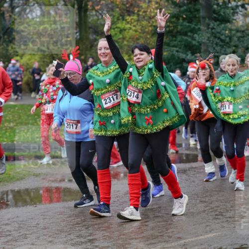 07.12.2025 - St. Pauli X-Mass-Run No. 15 Michael Burmester http://msf.ph/oto/9404721 07.12.2025 11:05:41 Laufen 2749, 2017, 2317, 2314, 2308, 2311, 2979 meine-sportfotos.de