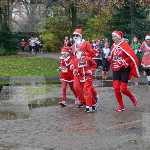 07.12.2025 - St. Pauli X-Mass-Run No. 15 Michael Burmester http://msf.ph/oto/9404814 07.12.2025 11:06:02 Laufen 2044, 2048, 2050, 2405 meine-sportfotos.de