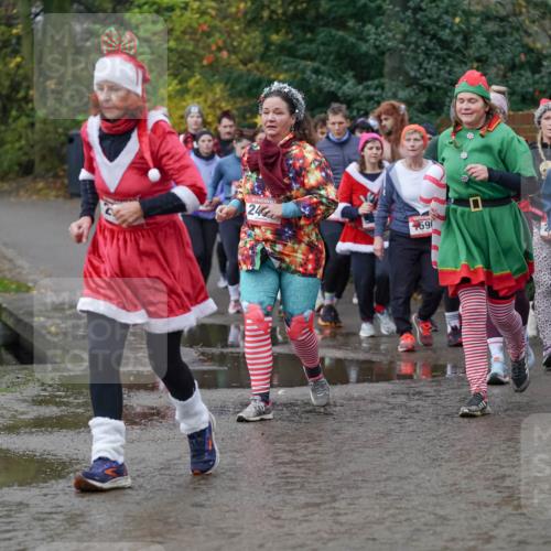 07.12.2025 - St. Pauli X-Mass-Run No. 15 Michael Burmester http://msf.ph/oto/9404822 07.12.2025 11:06:05 Laufen 24, 159, 2527, 355 meine-sportfotos.de