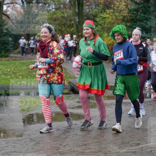 07.12.2025 - St. Pauli X-Mass-Run No. 15 Michael Burmester http://msf.ph/oto/9404833 07.12.2025 11:06:07 Laufen 2497, 2527, 27, 1990, 2383, 2655 meine-sportfotos.de