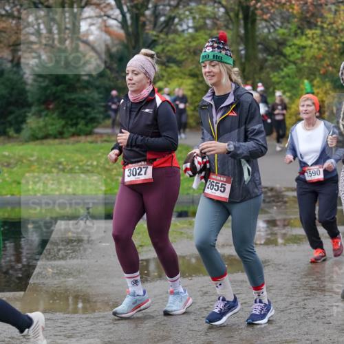 07.12.2025 - St. Pauli X-Mass-Run No. 15 Michael Burmester http://msf.ph/oto/9404841 07.12.2025 11:06:09 Laufen 1527, 2980, 3027, 15, 2655, 1590, 2383 meine-sportfotos.de