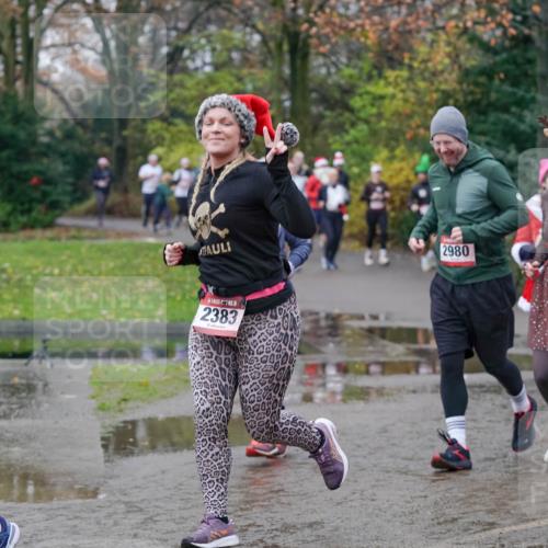 07.12.2025 - St. Pauli X-Mass-Run No. 15 Michael Burmester http://msf.ph/oto/9404845 07.12.2025 11:06:10 Laufen 15, 655, 700, 5, 2383, 2980, 64 meine-sportfotos.de
