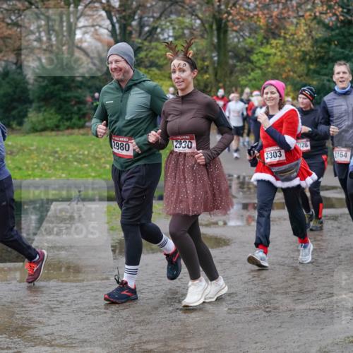 07.12.2025 - St. Pauli X-Mass-Run No. 15 Michael Burmester http://msf.ph/oto/9404852 07.12.2025 11:06:11 Laufen 690, 2980, 2930, 328, 3303, 2164, 163, 2260, 216 meine-sportfotos.de