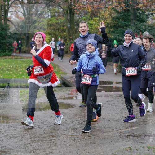 07.12.2025 - St. Pauli X-Mass-Run No. 15 Michael Burmester http://msf.ph/oto/9404855 07.12.2025 11:06:11 Laufen 2930, 3303, 2257, 2162, 163, 624 meine-sportfotos.de