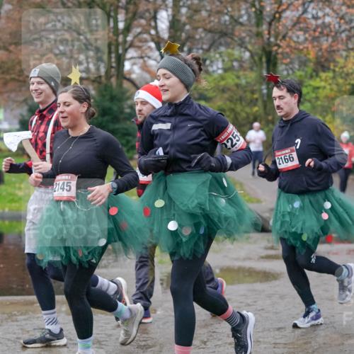 07.12.2025 - St. Pauli X-Mass-Run No. 15 Michael Burmester http://msf.ph/oto/9404873 07.12.2025 11:06:15 Laufen 2145, 225, 2166 meine-sportfotos.de