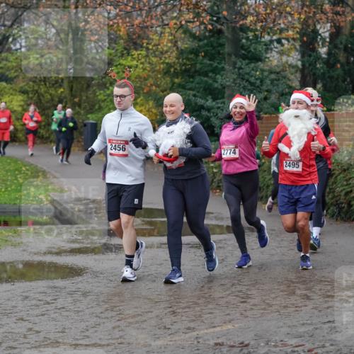 07.12.2025 - St. Pauli X-Mass-Run No. 15 Michael Burmester http://msf.ph/oto/9404888 07.12.2025 11:06:20 Laufen 2456, 2774, 2495, 942 meine-sportfotos.de