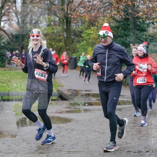 07.12.2025 - St. Pauli X-Mass-Run No. 15 Michael Burmester http://msf.ph/oto/9404902 07.12.2025 11:06:23 Laufen 15, 4884, 2449, 2709 meine-sportfotos.de