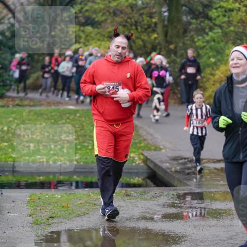07.12.2025 - St. Pauli X-Mass-Run No. 15 Michael Burmester http://msf.ph/oto/9404928 07.12.2025 11:06:31 Laufen 15, 845, 188 meine-sportfotos.de