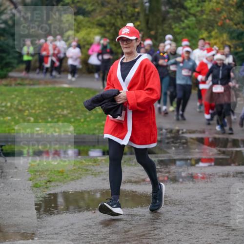 07.12.2025 - St. Pauli X-Mass-Run No. 15 Michael Burmester http://msf.ph/oto/9404949 07.12.2025 11:06:37 Laufen 2522, 45 meine-sportfotos.de