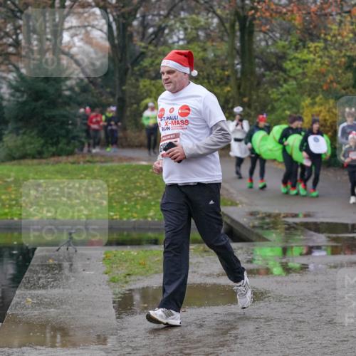 07.12.2025 - St. Pauli X-Mass-Run No. 15 Michael Burmester http://msf.ph/oto/9405036 07.12.2025 11:07:00 Laufen 776 meine-sportfotos.de