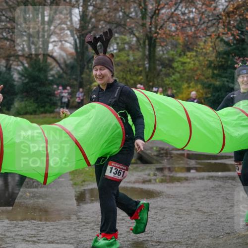 07.12.2025 - St. Pauli X-Mass-Run No. 15 Michael Burmester http://msf.ph/oto/9405088 07.12.2025 11:07:11 Laufen 5, 1361, 2000, 0 meine-sportfotos.de
