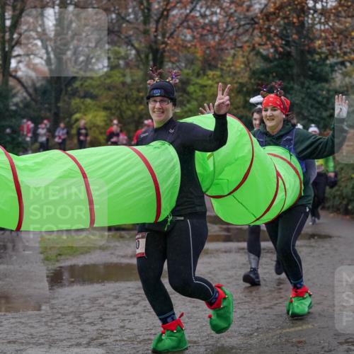 07.12.2025 - St. Pauli X-Mass-Run No. 15 Michael Burmester http://msf.ph/oto/9405090 07.12.2025 11:07:12 Laufen 0 meine-sportfotos.de