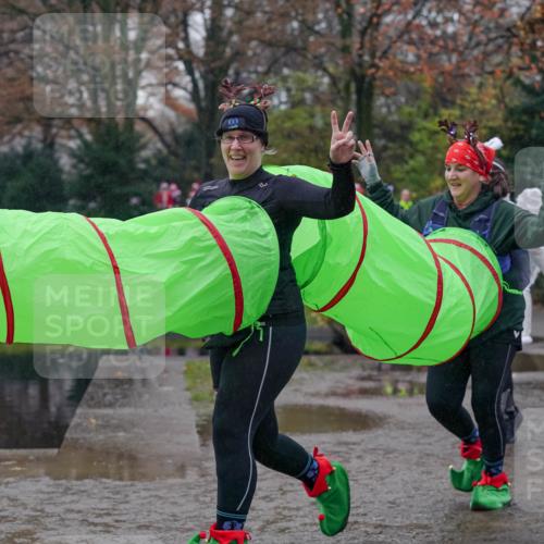 07.12.2025 - St. Pauli X-Mass-Run No. 15 Michael Burmester http://msf.ph/oto/9405093 07.12.2025 11:07:12 Laufen  meine-sportfotos.de