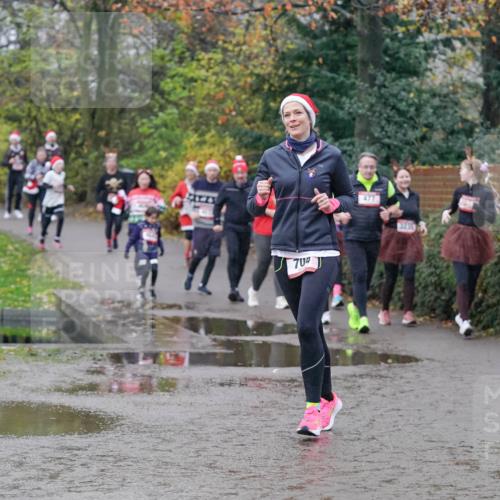 07.12.2025 - St. Pauli X-Mass-Run No. 15 Michael Burmester http://msf.ph/oto/9405109 07.12.2025 11:07:17 Laufen 704 meine-sportfotos.de