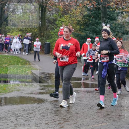 07.12.2025 - St. Pauli X-Mass-Run No. 15 Michael Burmester http://msf.ph/oto/9405136 07.12.2025 11:07:25 Laufen 2686, 4633, 15, 2676, 4640 meine-sportfotos.de