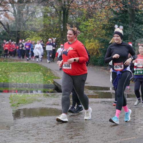 07.12.2025 - St. Pauli X-Mass-Run No. 15 Michael Burmester http://msf.ph/oto/9405137 07.12.2025 11:07:25 Laufen 2686, 15, 2676, 4646, 8, 8, 4633 meine-sportfotos.de
