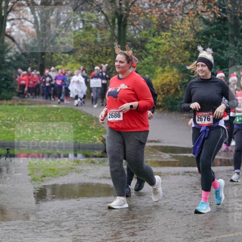 07.12.2025 - St. Pauli X-Mass-Run No. 15 Michael Burmester http://msf.ph/oto/9405138 07.12.2025 11:07:25 Laufen 2686, 15, 2676, 4640, 2107, 463 meine-sportfotos.de