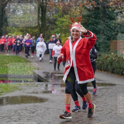 07.12.2025 - St. Pauli X-Mass-Run No. 15 Michael Burmester http://msf.ph/oto/9405148 07.12.2025 11:07:29 Laufen 13, 469 meine-sportfotos.de