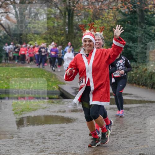 07.12.2025 - St. Pauli X-Mass-Run No. 15 Michael Burmester http://msf.ph/oto/9405150 07.12.2025 11:07:29 Laufen 13, 3005, 554 meine-sportfotos.de