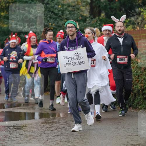 07.12.2025 - St. Pauli X-Mass-Run No. 15 Michael Burmester http://msf.ph/oto/9405177 07.12.2025 11:07:38 Laufen 2871, 3254, 869, 1 meine-sportfotos.de