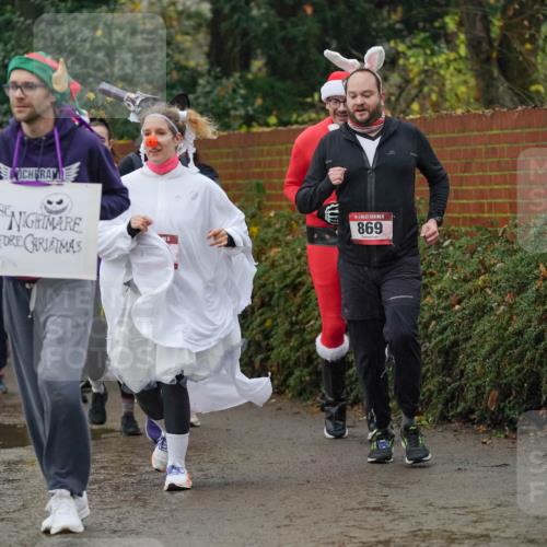 07.12.2025 - St. Pauli X-Mass-Run No. 15 Michael Burmester http://msf.ph/oto/9405180 07.12.2025 11:07:39 Laufen 15, 869 meine-sportfotos.de