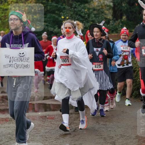 07.12.2025 - St. Pauli X-Mass-Run No. 15 Michael Burmester http://msf.ph/oto/9405184 07.12.2025 11:07:40 Laufen 15, 1001, 825, 820, 15, 869 meine-sportfotos.de