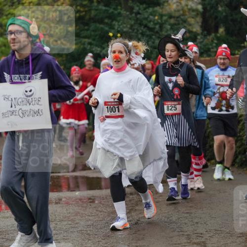 07.12.2025 - St. Pauli X-Mass-Run No. 15 Michael Burmester http://msf.ph/oto/9405185 07.12.2025 11:07:40 Laufen 15, 1001, 825, 820, 15, 869 meine-sportfotos.de
