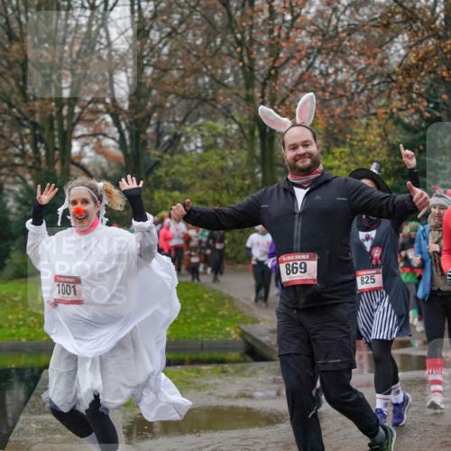 07.12.2025 - St. Pauli X-Mass-Run No. 15 Michael Burmester http://msf.ph/oto/9405194 07.12.2025 11:07:42 Laufen 1001, 869, 825, 864, 820 meine-sportfotos.de