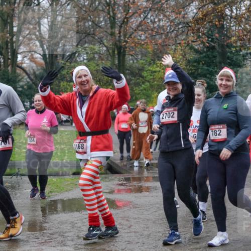 07.12.2025 - St. Pauli X-Mass-Run No. 15 Michael Burmester http://msf.ph/oto/9405258 07.12.2025 11:07:54 Laufen 2701, 2654, 1168, 2613, 2702, 782, 4838, 2430, 24 meine-sportfotos.de