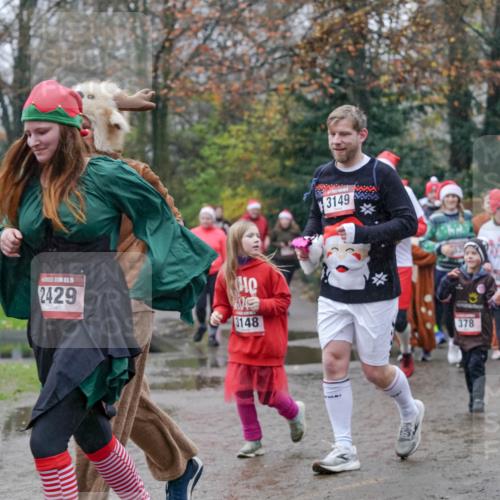 07.12.2025 - St. Pauli X-Mass-Run No. 15 Michael Burmester http://msf.ph/oto/9405274 07.12.2025 11:07:57 Laufen 5, 2429, 3148, 3149, 378, 354 meine-sportfotos.de