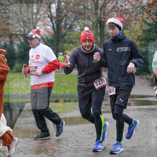 07.12.2025 - St. Pauli X-Mass-Run No. 15 Michael Burmester http://msf.ph/oto/9405300 07.12.2025 11:08:02 Laufen 612, 10, 2278, 81, 284, 464 meine-sportfotos.de