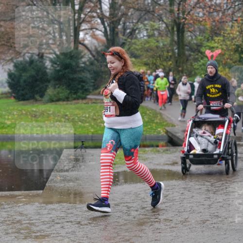 07.12.2025 - St. Pauli X-Mass-Run No. 15 Michael Burmester http://msf.ph/oto/9405330 07.12.2025 11:08:10 Laufen 991, 329, 3271, 977 meine-sportfotos.de