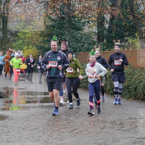 07.12.2025 - St. Pauli X-Mass-Run No. 15 Michael Burmester http://msf.ph/oto/9405349 07.12.2025 11:08:15 Laufen 2704, 2708, 2706, 3737 meine-sportfotos.de