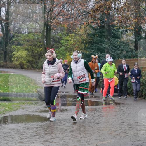 07.12.2025 - St. Pauli X-Mass-Run No. 15 Michael Burmester http://msf.ph/oto/9405371 07.12.2025 11:08:20 Laufen 1154, 3362, 306 meine-sportfotos.de