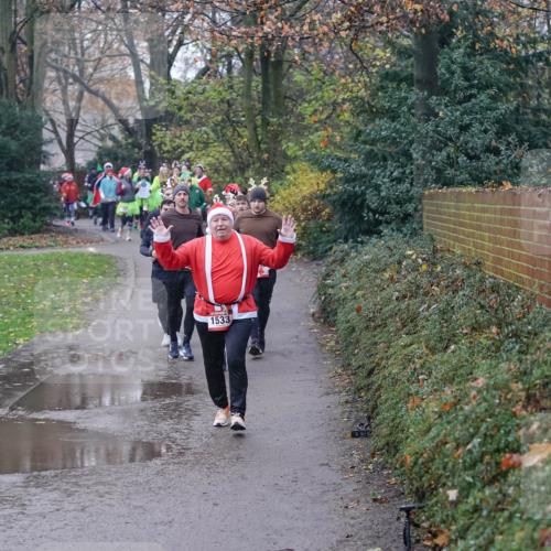 07.12.2025 - St. Pauli X-Mass-Run No. 15 Michael Burmester http://msf.ph/oto/9405443 07.12.2025 11:08:51 Laufen 1533 meine-sportfotos.de