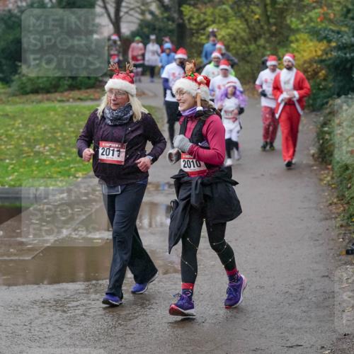 07.12.2025 - St. Pauli X-Mass-Run No. 15 Michael Burmester http://msf.ph/oto/9405561 07.12.2025 11:09:23 Laufen 2011, 2010 meine-sportfotos.de