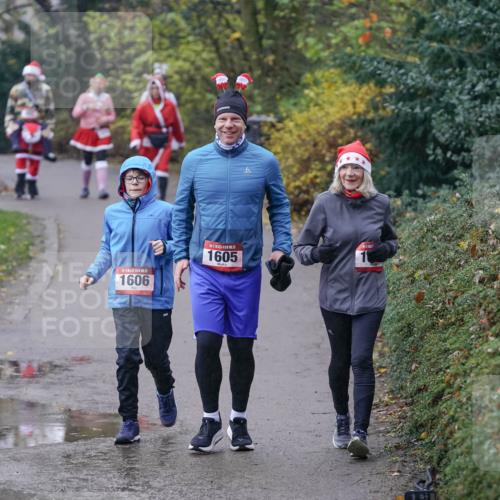 07.12.2025 - St. Pauli X-Mass-Run No. 15 Michael Burmester http://msf.ph/oto/9405584 07.12.2025 11:09:32 Laufen 5, 1606, 1605 meine-sportfotos.de