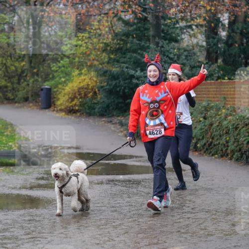 07.12.2025 - St. Pauli X-Mass-Run No. 15 Michael Burmester http://msf.ph/oto/9405637 07.12.2025 11:11:58 Laufen 00, 4628, 12 meine-sportfotos.de