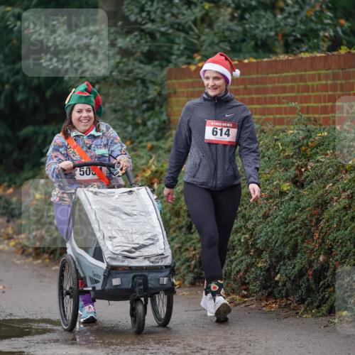 07.12.2025 - St. Pauli X-Mass-Run No. 15 Michael Burmester http://msf.ph/oto/9405642 07.12.2025 11:12:53 Laufen 50, 614 meine-sportfotos.de