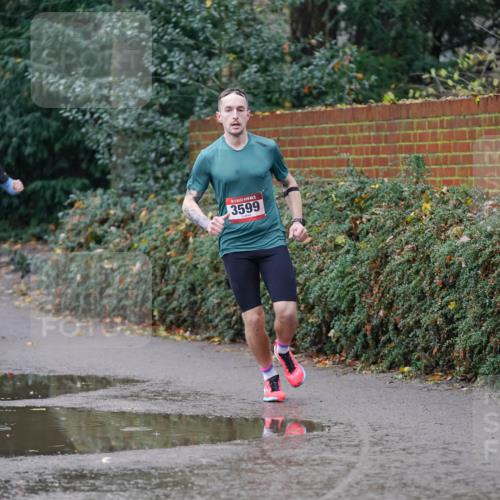 07.12.2025 - St. Pauli X-Mass-Run No. 15 Michael Burmester http://msf.ph/oto/9405688 07.12.2025 11:16:45 Laufen 3670, 5, 3599 meine-sportfotos.de