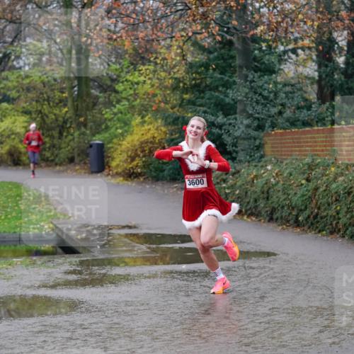 07.12.2025 - St. Pauli X-Mass-Run No. 15 Michael Burmester http://msf.ph/oto/9405727 07.12.2025 11:17:46 Laufen 3600 meine-sportfotos.de