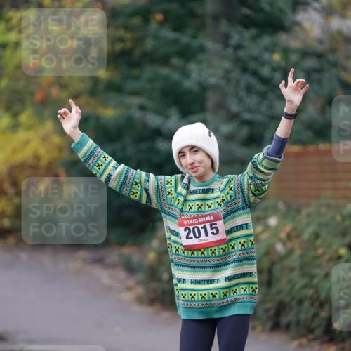 07.12.2025 - St. Pauli X-Mass-Run No. 15 Michael Burmester http://msf.ph/oto/9405745 07.12.2025 11:18:04 Laufen 15, 2015 meine-sportfotos.de