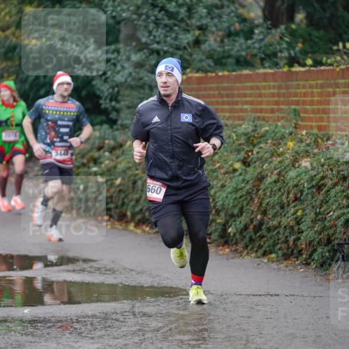 07.12.2025 - St. Pauli X-Mass-Run No. 15 Michael Burmester http://msf.ph/oto/9405775 07.12.2025 11:18:35 Laufen 2016, 660 meine-sportfotos.de