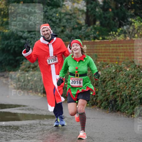 07.12.2025 - St. Pauli X-Mass-Run No. 15 Michael Burmester http://msf.ph/oto/9405788 07.12.2025 11:18:39 Laufen 2150, 15, 2016 meine-sportfotos.de